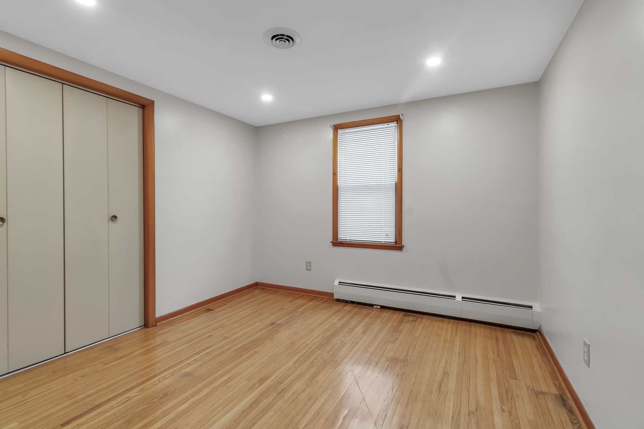  Photo 39