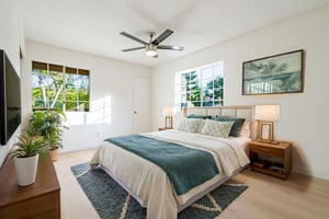 _CK16601 virtually staged.jpeg