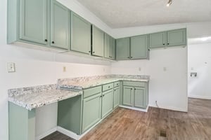 Gilbert St-2106-011.jpg
