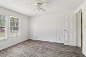 Gilbert St-2106-015.jpg