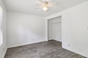 Gilbert St-2106-020.jpg