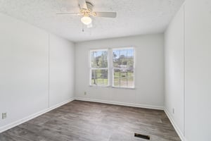 Gilbert St-2106-022.jpg