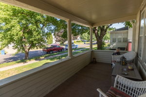 04-Front Porch