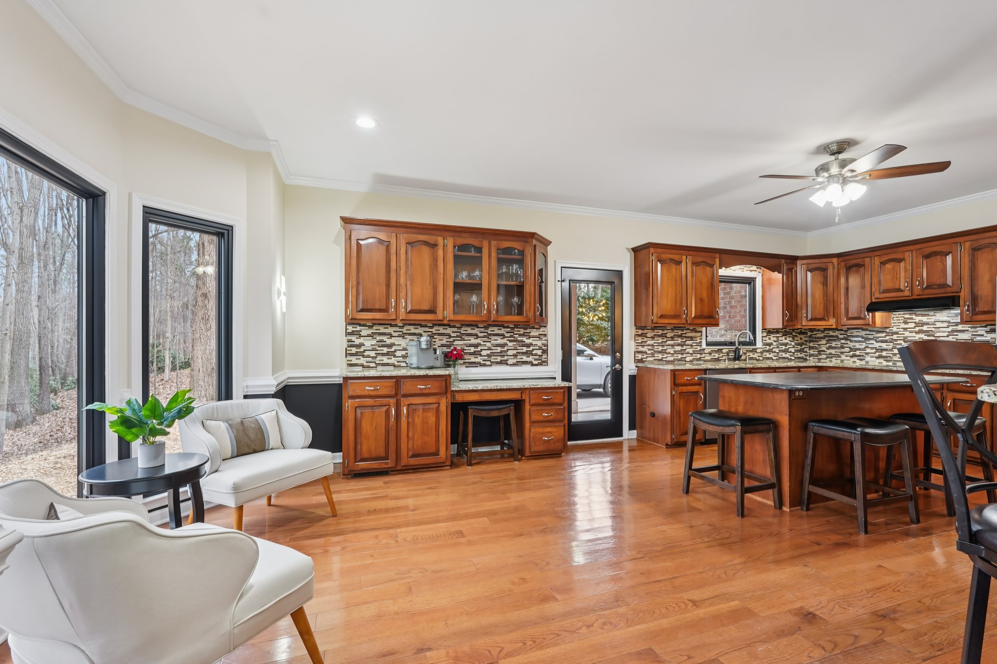 Terrill Ridge Dr-S2301-021.jpg