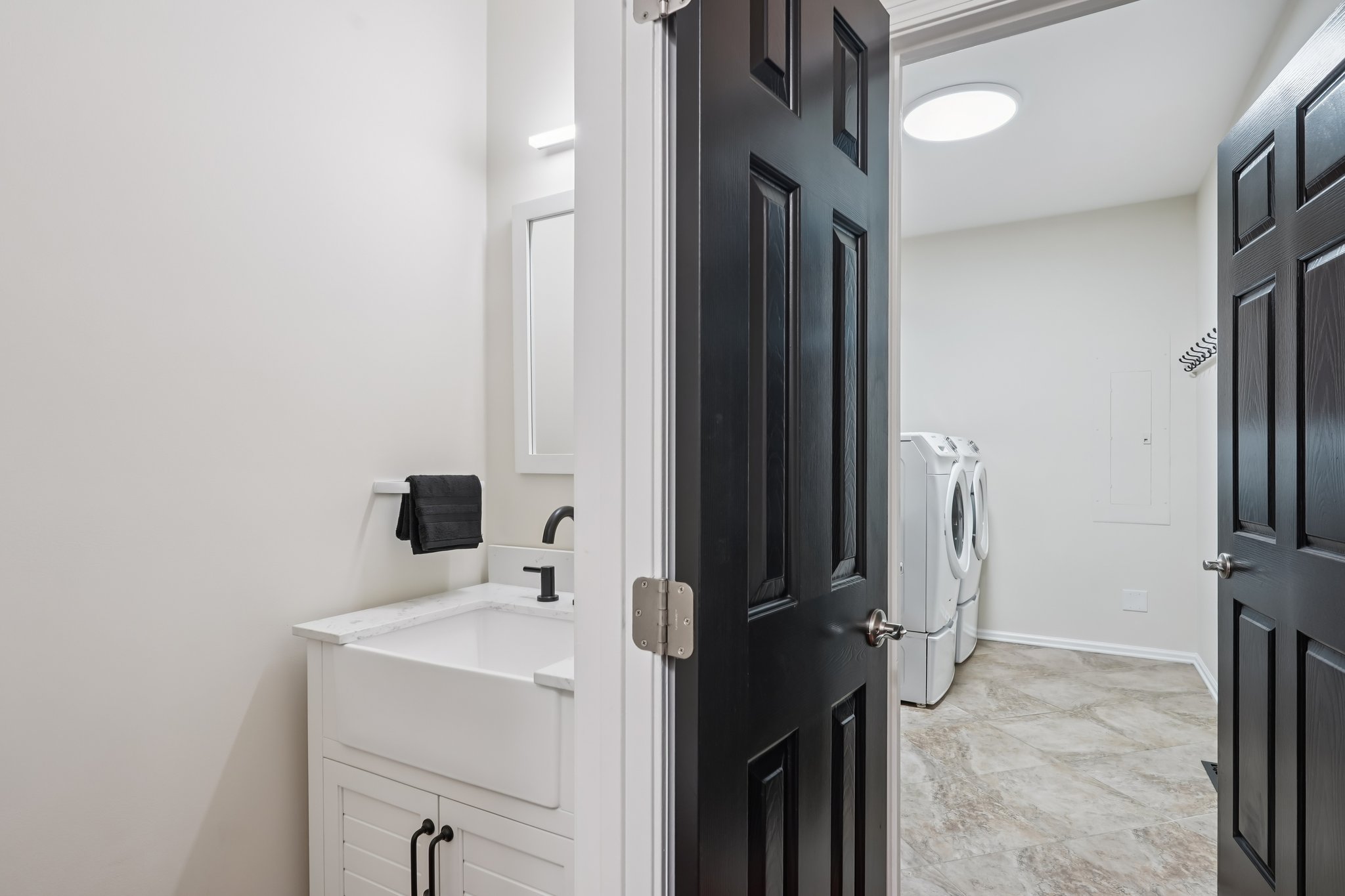 Terrill Ridge Dr-S2301-026.jpg