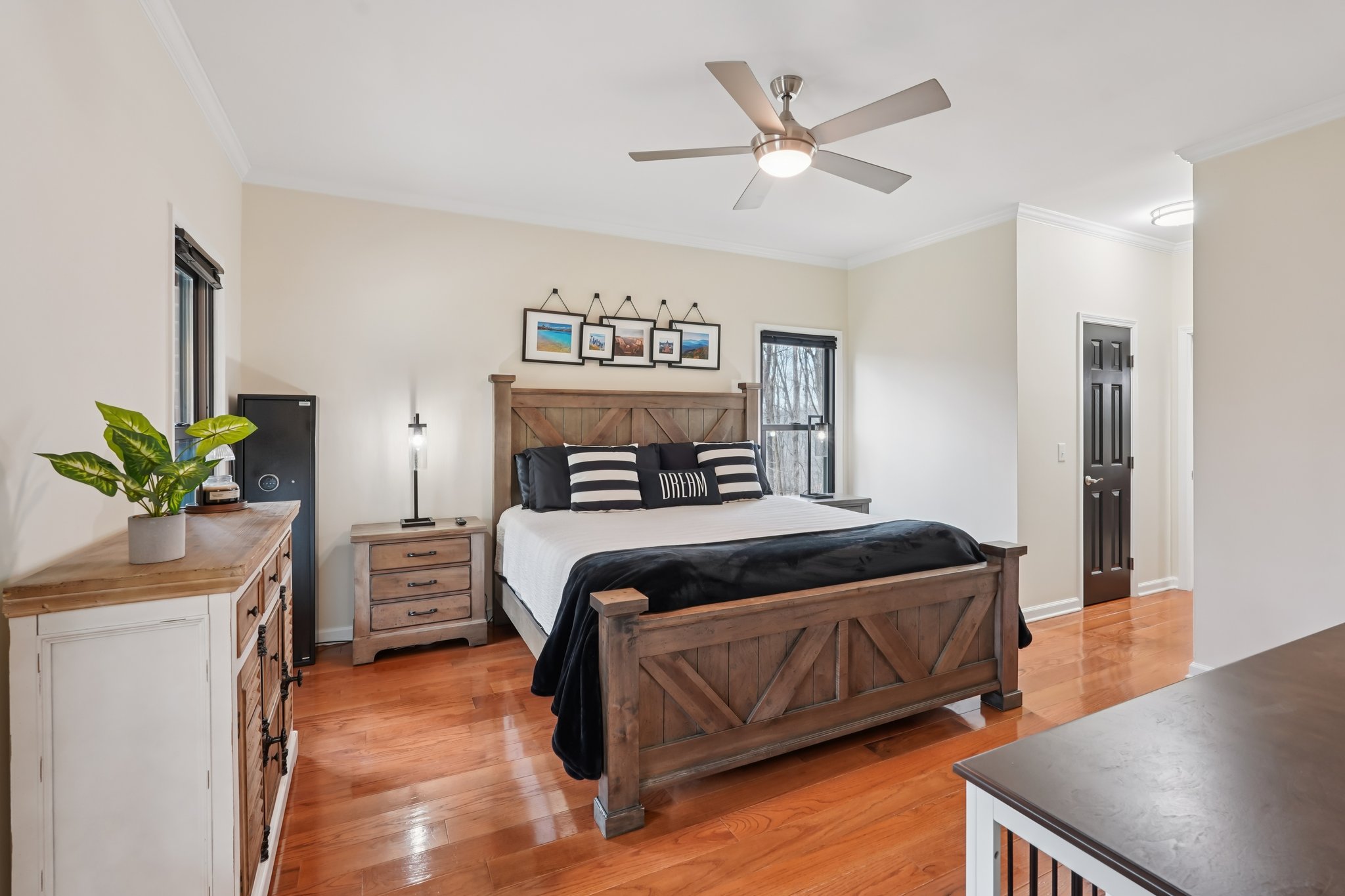 Terrill Ridge Dr-S2301-032.jpg