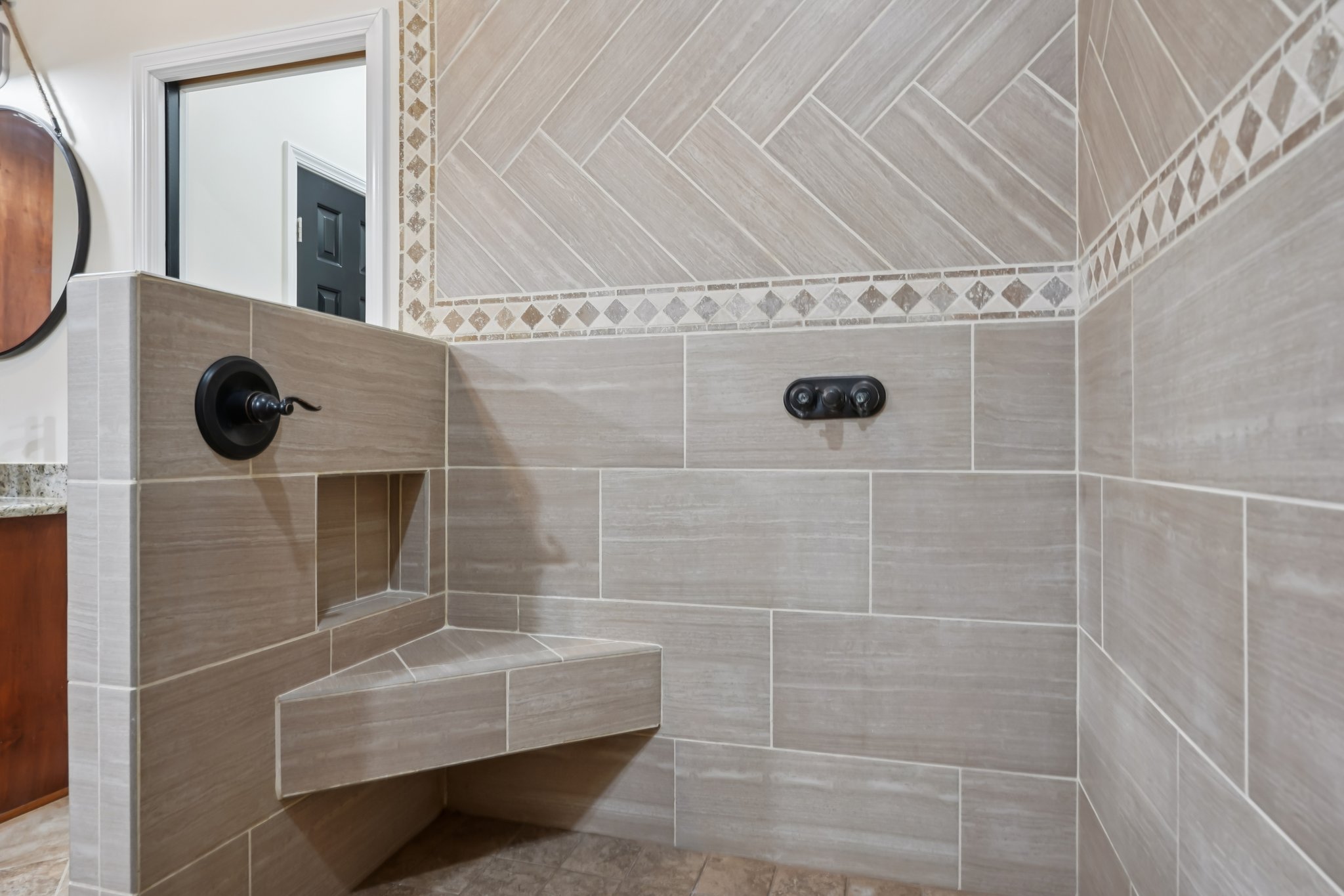 Terrill Ridge Dr-S2301-043.jpg