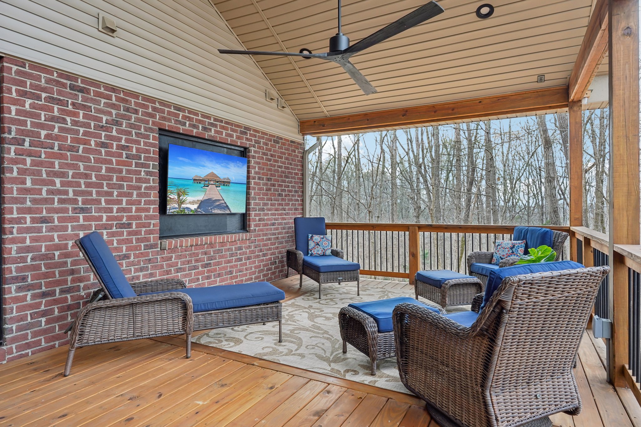 Terrill Ridge Dr-S2301-067.jpg