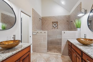 Terrill Ridge Dr-S2301-039.jpg