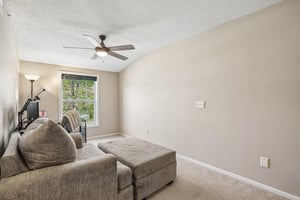 1166- 100th Dr NE unit a-S1605-021.jpg