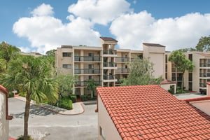 Carmel Cir 310-041.jpg