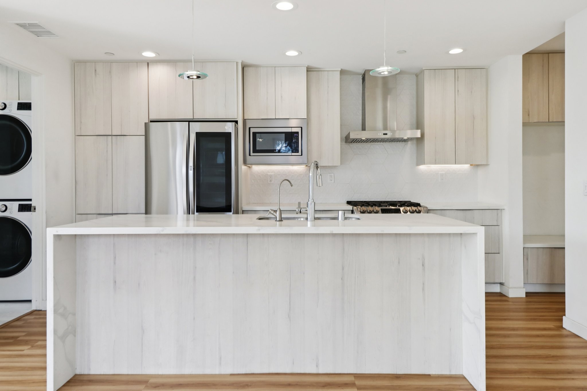 Holly Ave 1-S2502-013.jpg