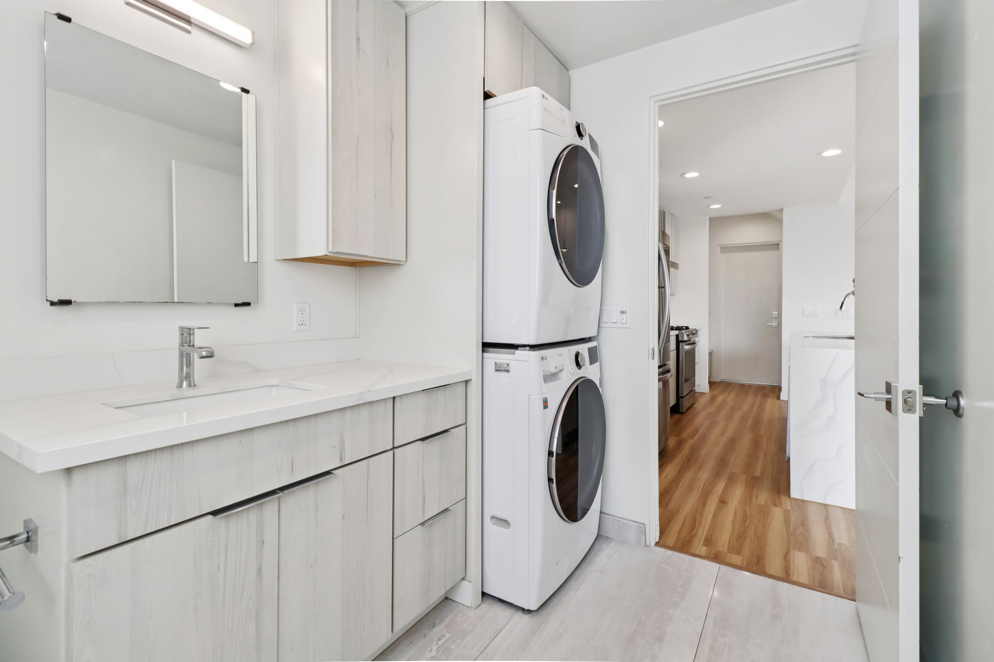 Holly Ave 1-S2502-020.jpg