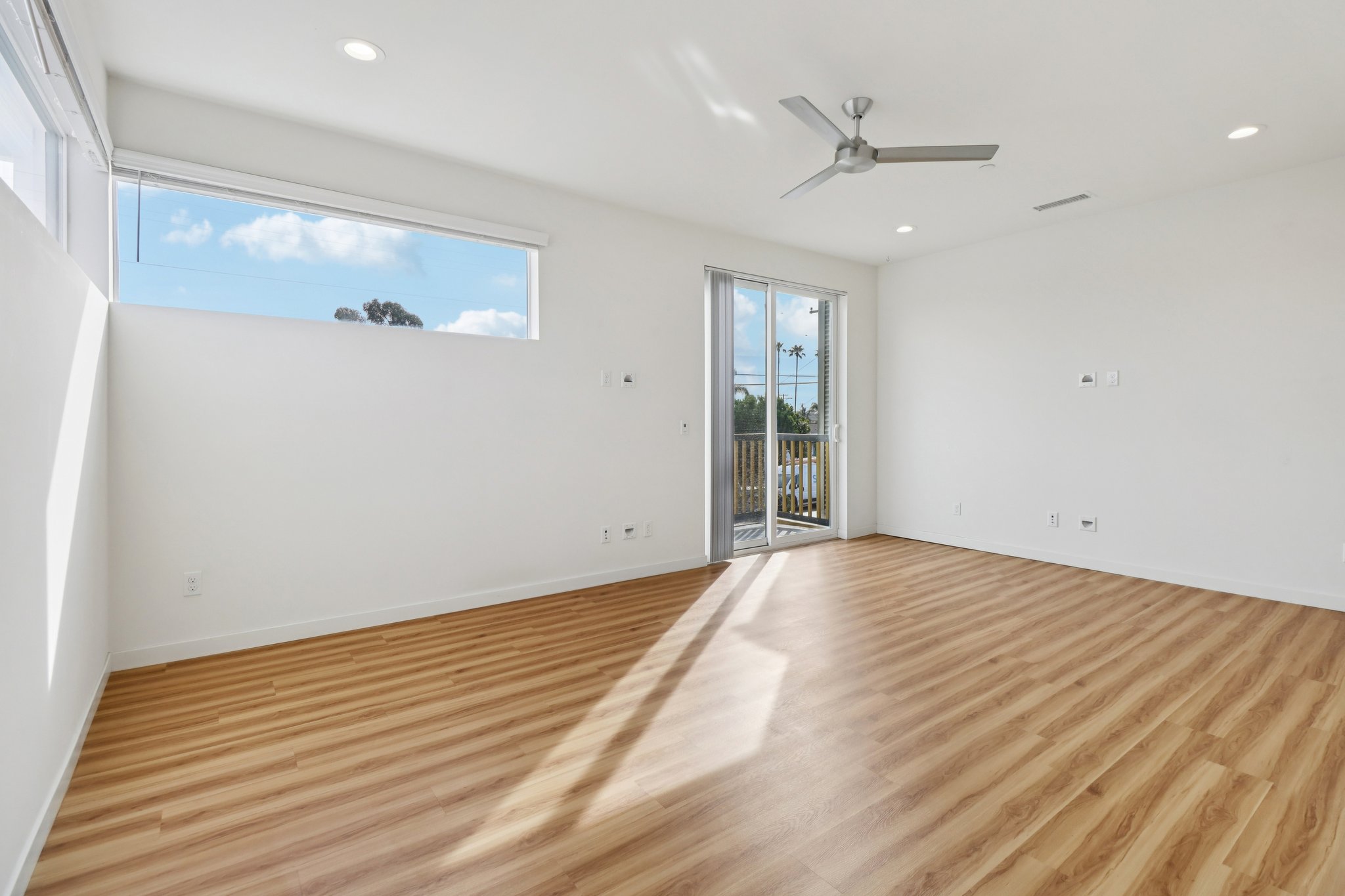 Holly Ave 1-S2502-025.jpg