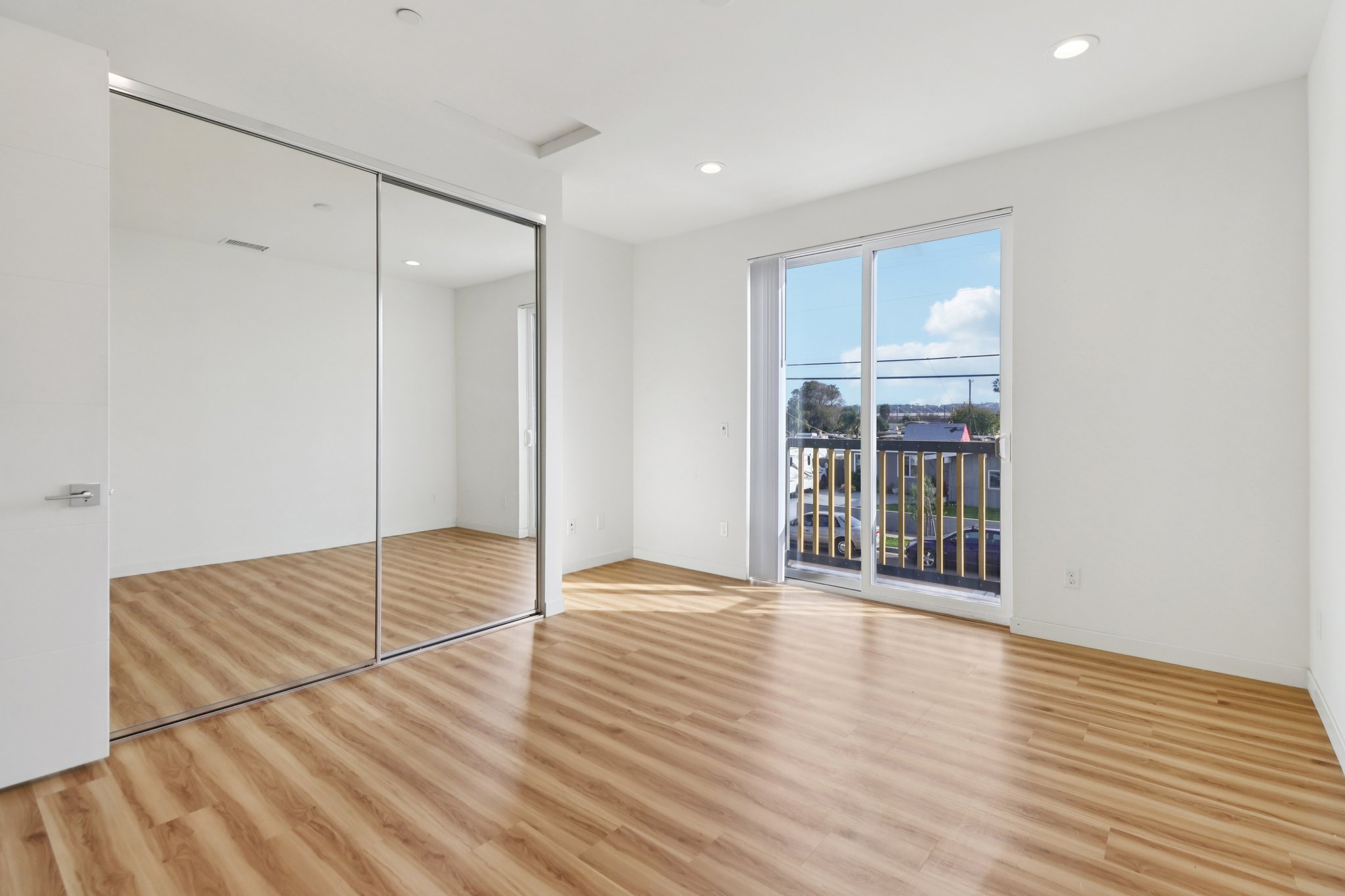 Holly Ave 1-S2502-030.jpg