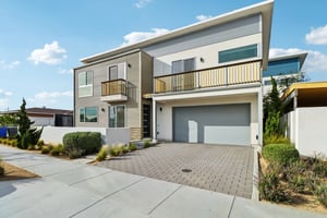 Holly Ave 1-S2502-004.jpg