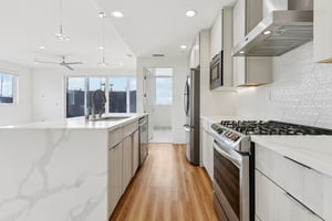 Holly Ave 1-S2502-017.jpg