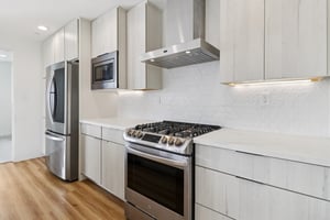 Holly Ave 1-S2502-018.jpg