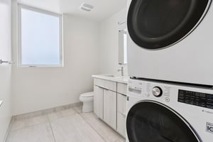 Holly Ave 1-S2502-019.jpg