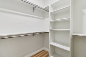 Holly Ave 1-S2502-022.jpg