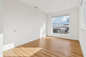 Holly Ave 1-S2502-035.jpg