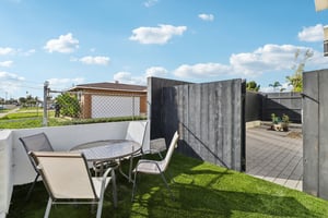 Holly Ave 1-S2502-044.jpg