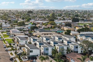 Holly Ave 1-S2502-050.jpg