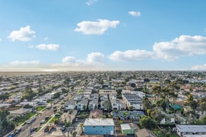 Holly Ave 1-S2502-053.jpg