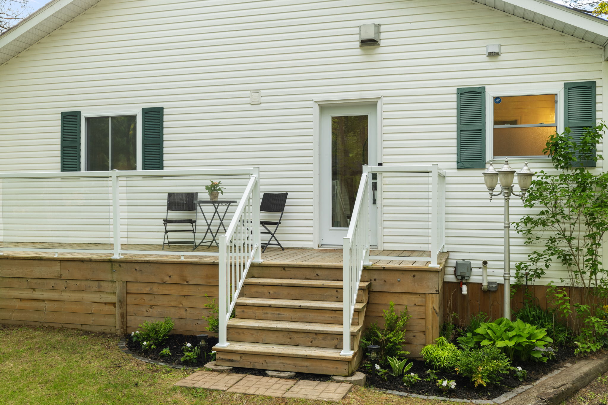  Photo 4