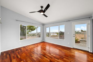  Photo 35