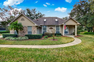 Welcome to 11669 Paddock Gates Dr