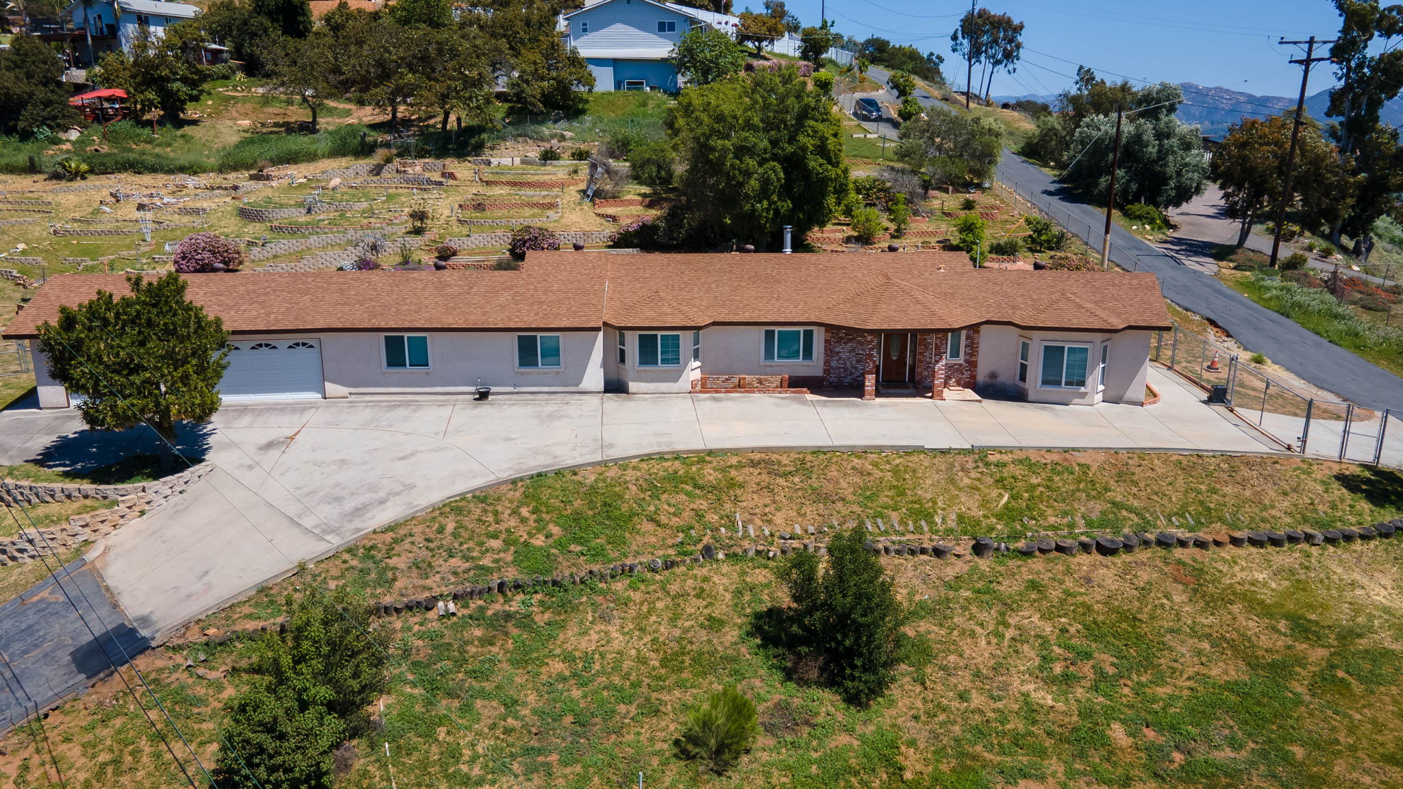 11669 Valle Vista Rd, Lakeside, CA 92040