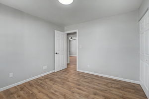  Photo 31