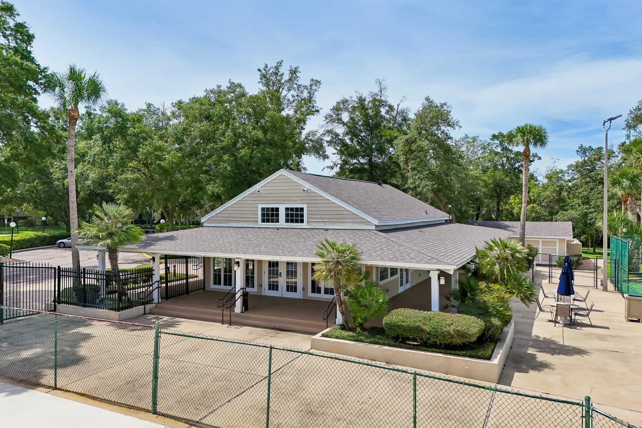 Woodland Terrace Trl-1906-908.jpg