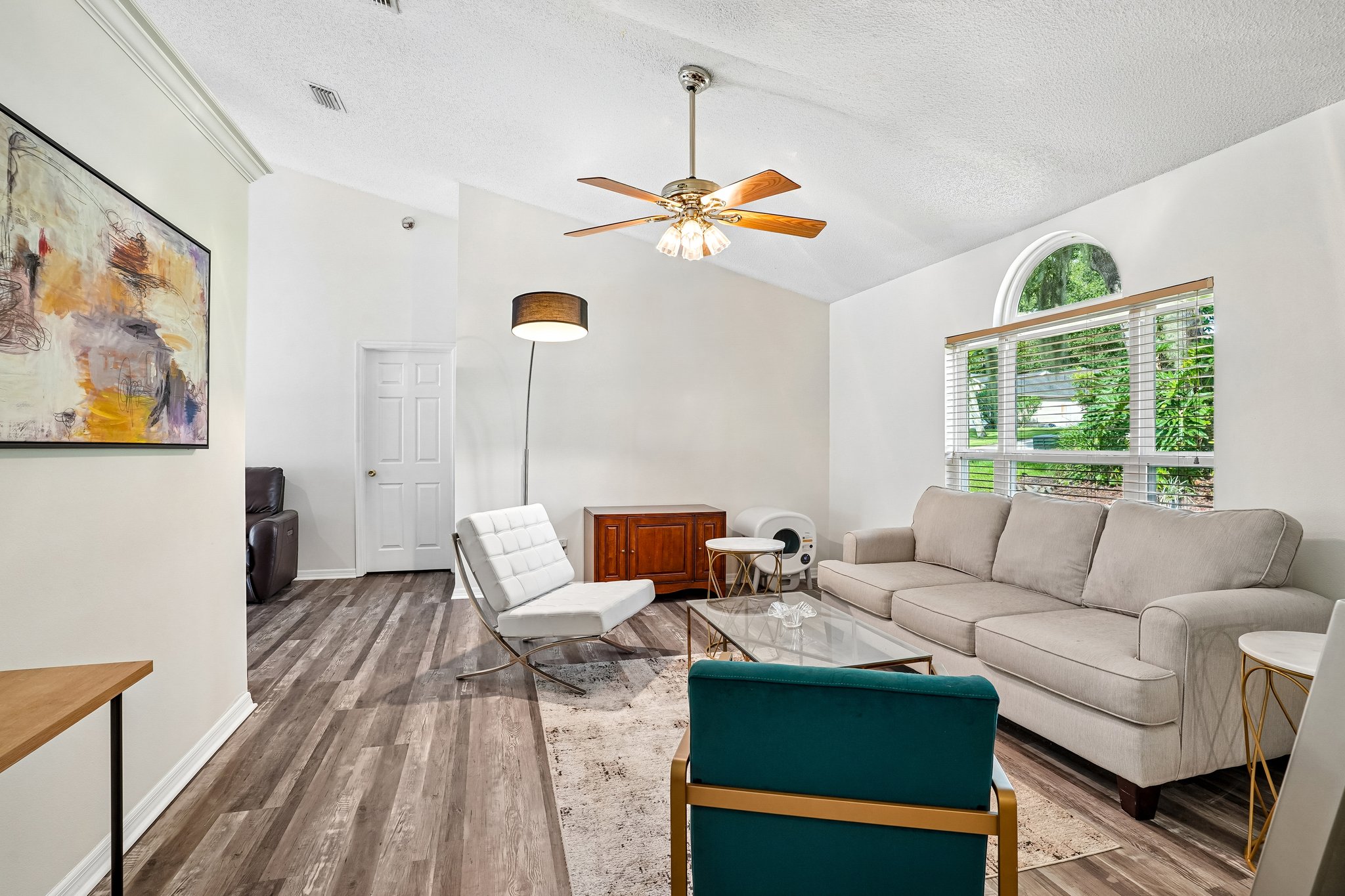 Woodland Terrace Trl-S1906-017.jpg
