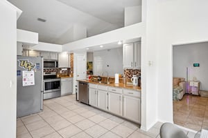 Woodland Terrace Trl-S1906-015.jpg