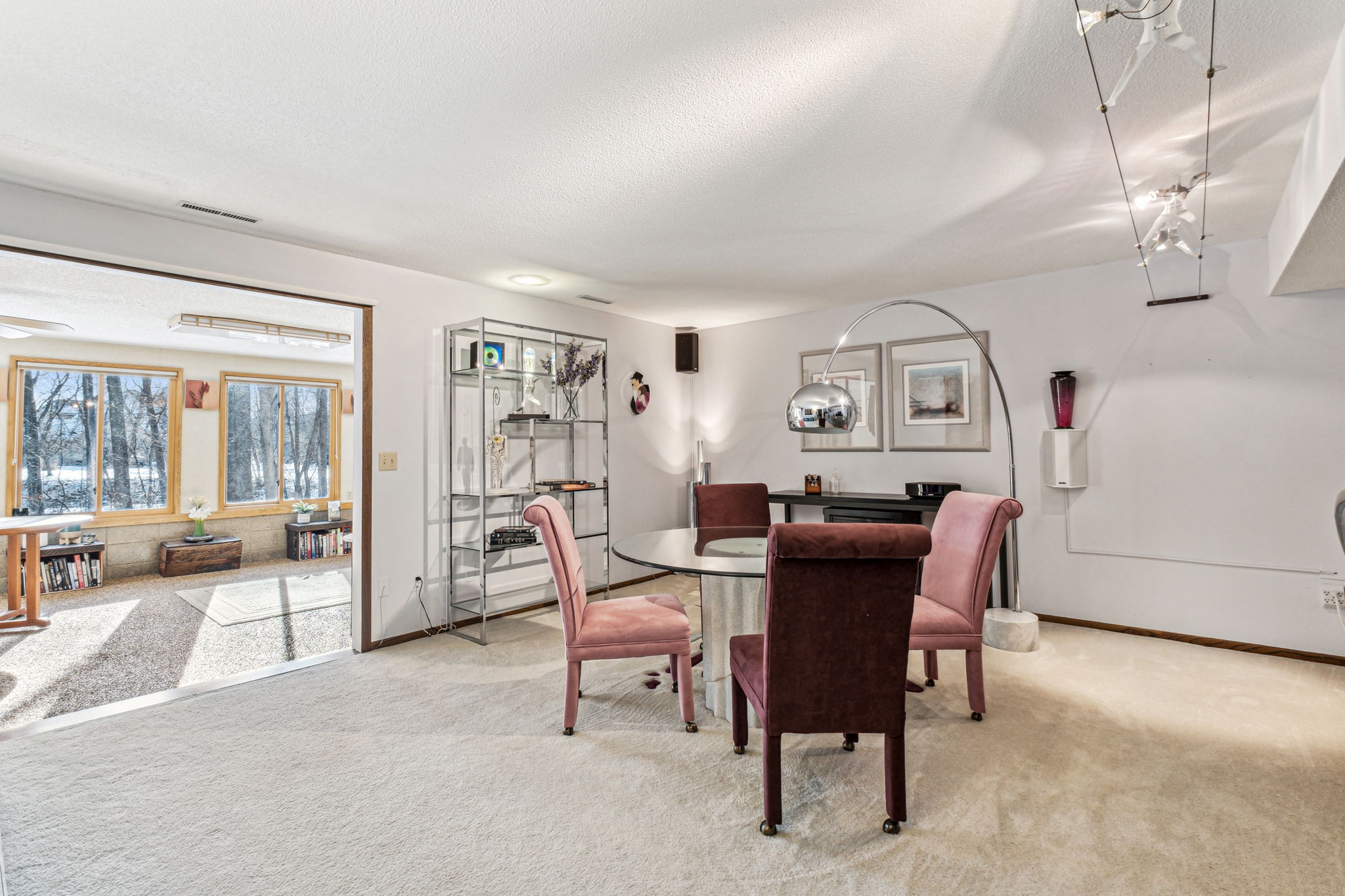 12_Interior