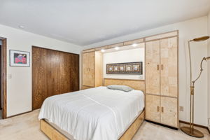 16_Interior