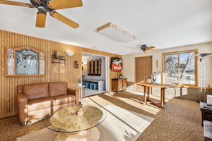 09_Interior