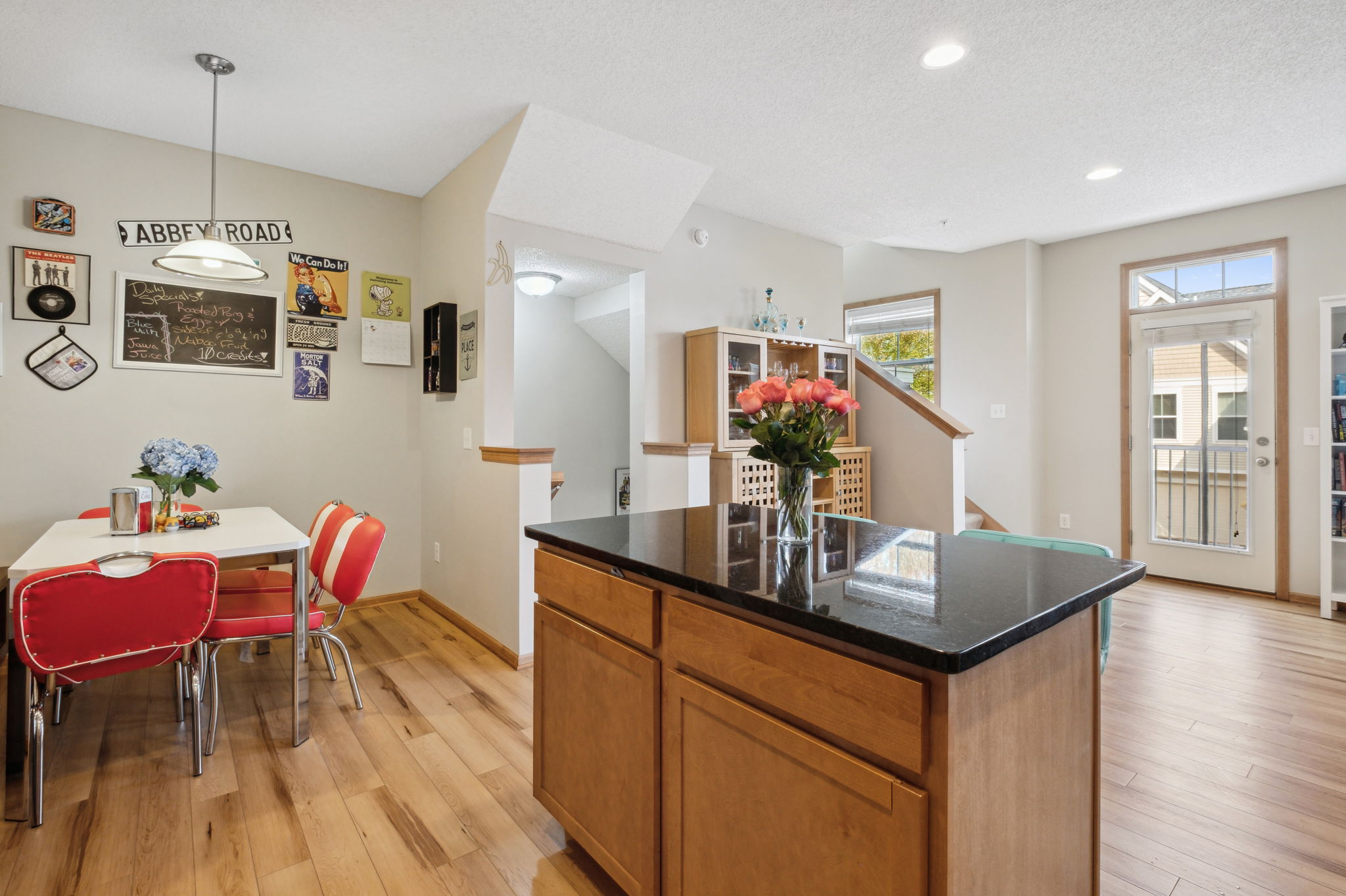 10_Interior
