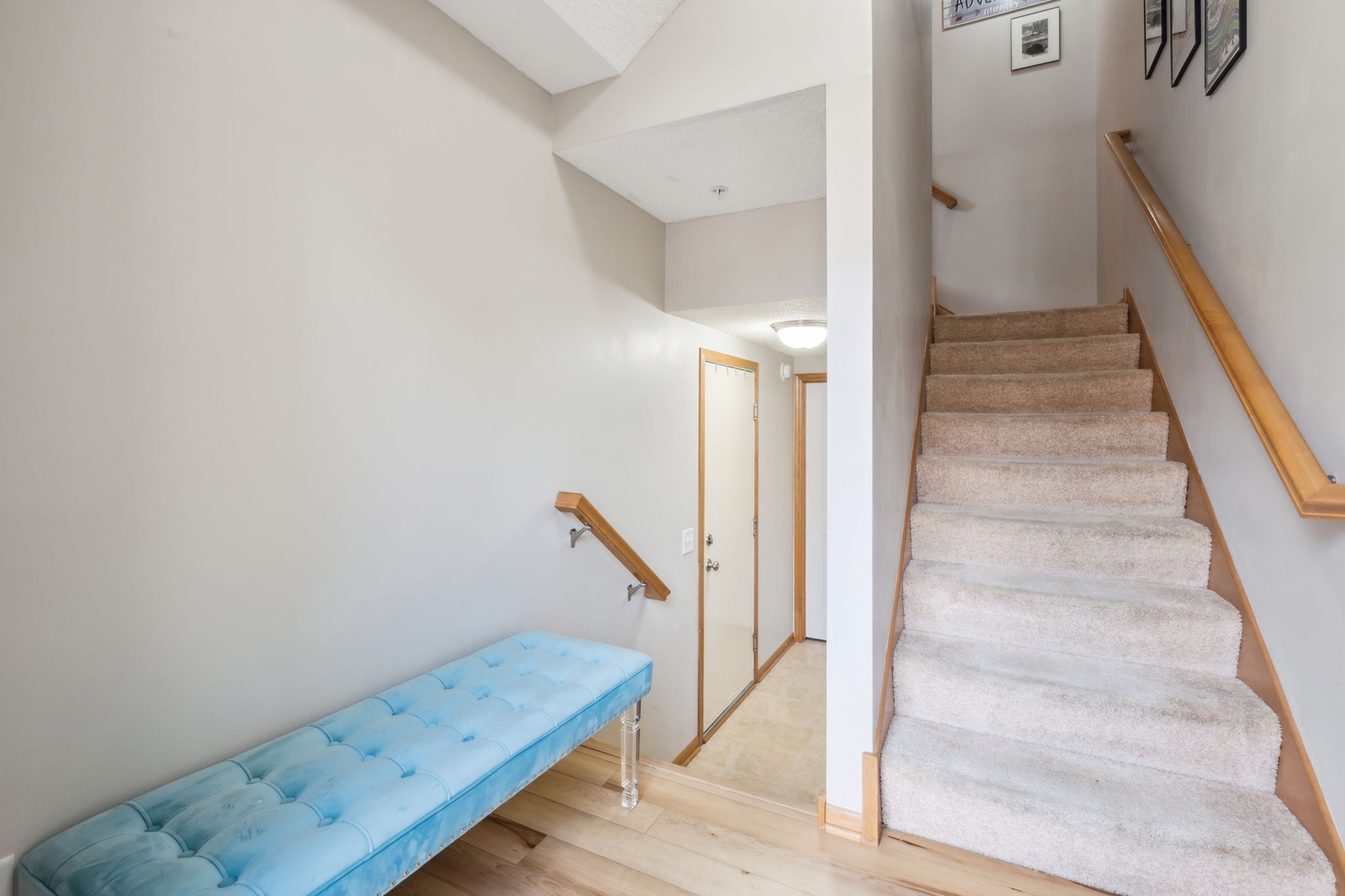 04_Interior