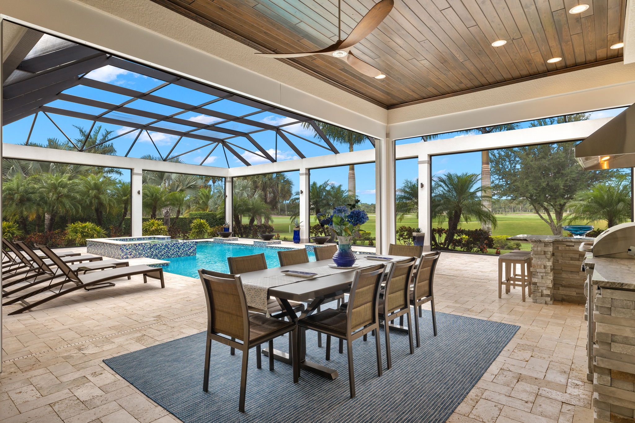 Outdoor Dining Area