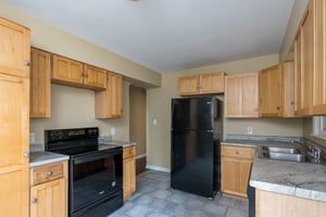 1169 Lawson Ave E, St Paul, MN 55106, US Photo 8
