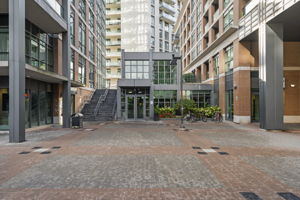 1169 Queen St W Unit 506, Toronto ON