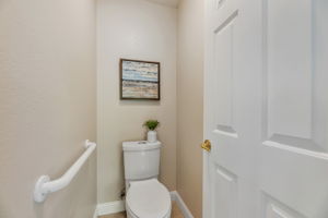  Photo 37