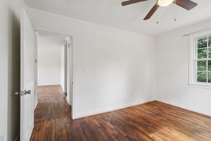 5th Ave-S3107-013.jpg