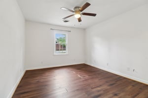 5th Ave-S3107-018.jpg