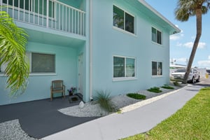 7th St N 1-S0907-003.jpg