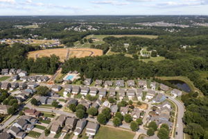 117 Arnold Mill Rd, Simpsonville, SC 29680, USA Photo 31