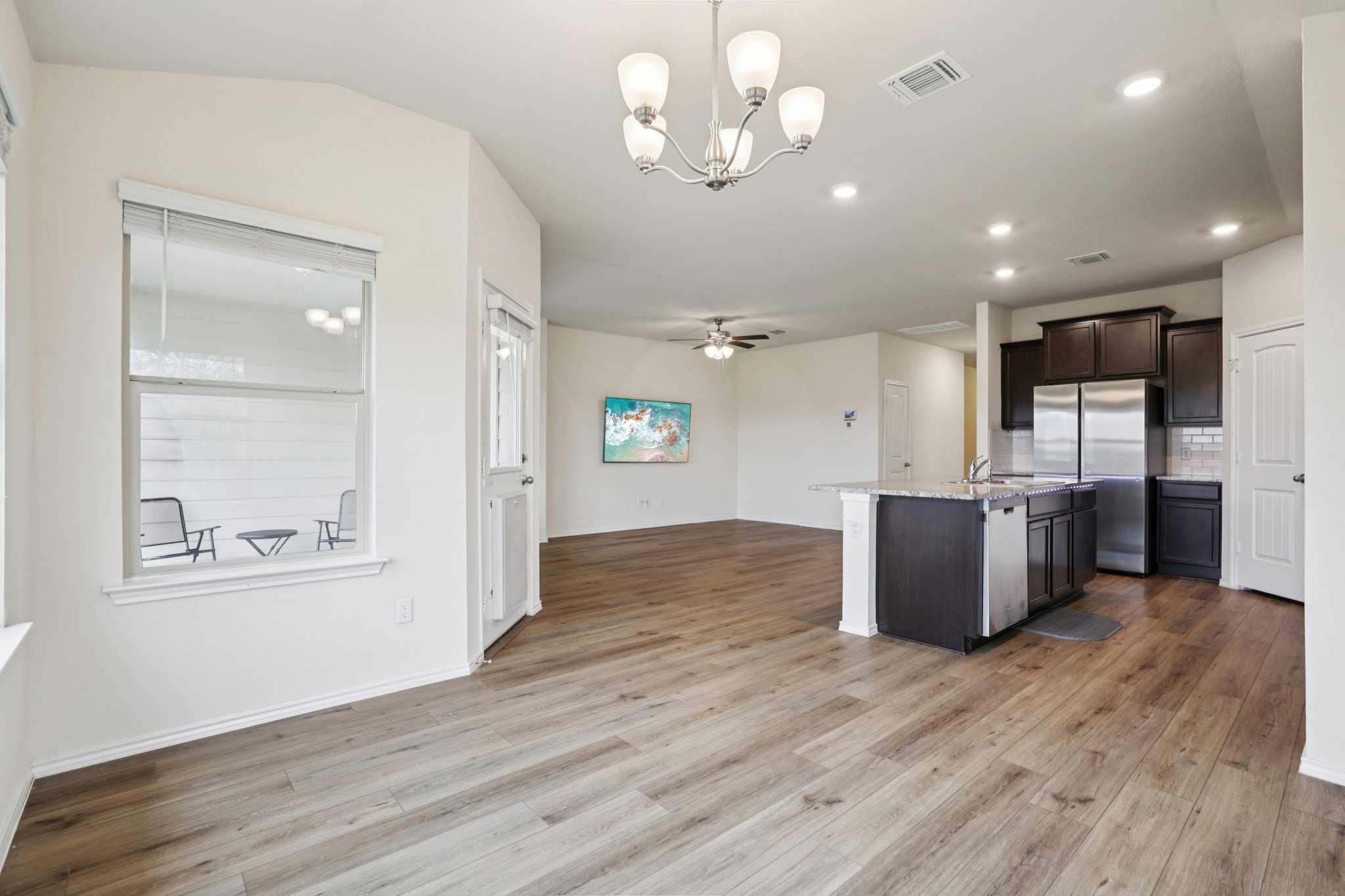 Break Ave-S0612-012.jpg